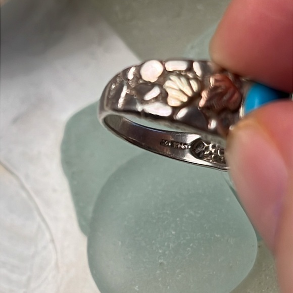 Turquoise 12K and 925 Leaf Ring - Picture 11 of 13